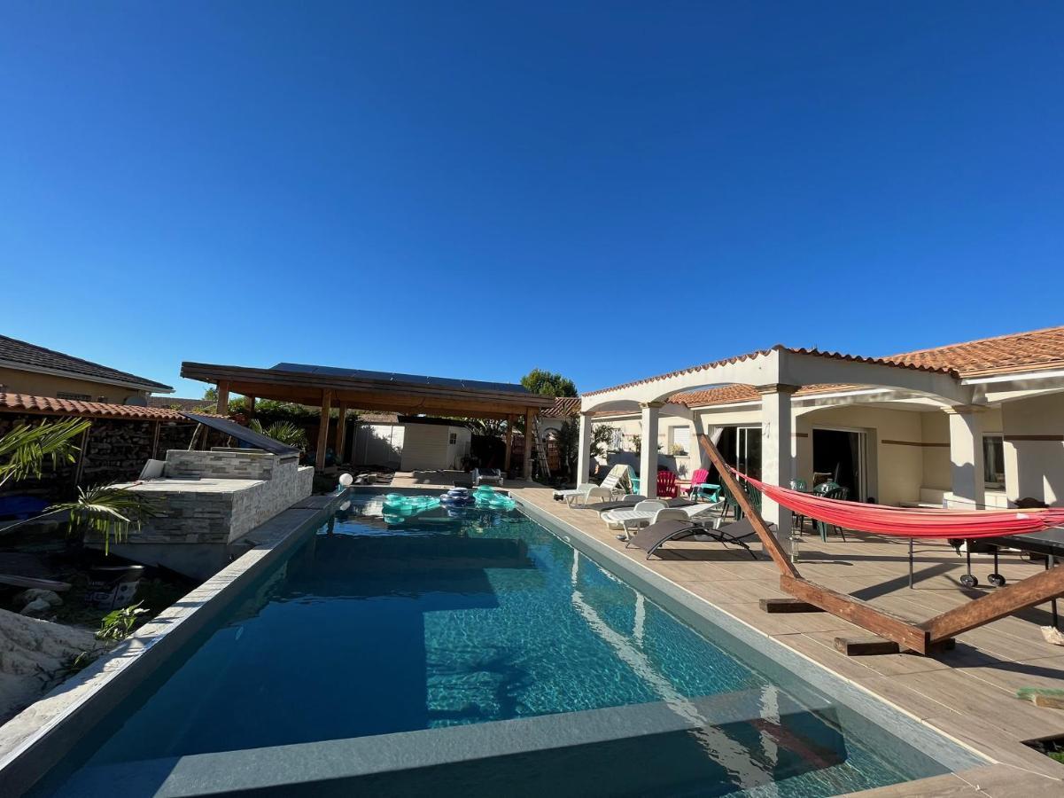 Le Chalet Au Bord Des Pistes Cyclables Sainte-Helene  Экстерьер фото